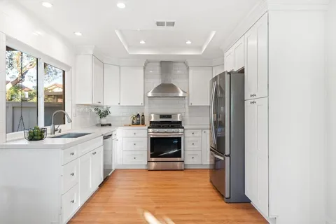 $1,448,000 | 1744 Willowspring Drive North, Encinitas, CA 92024