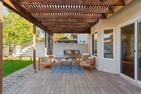 $1,448,000 | 1744 Willowspring Drive North, Encinitas, CA 92024