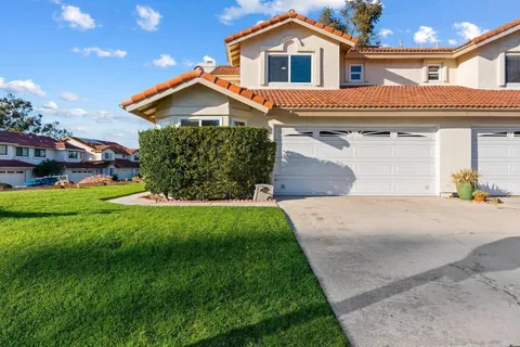 $1,448,000 | 1744 Willowspring Drive North, Encinitas, CA 92024