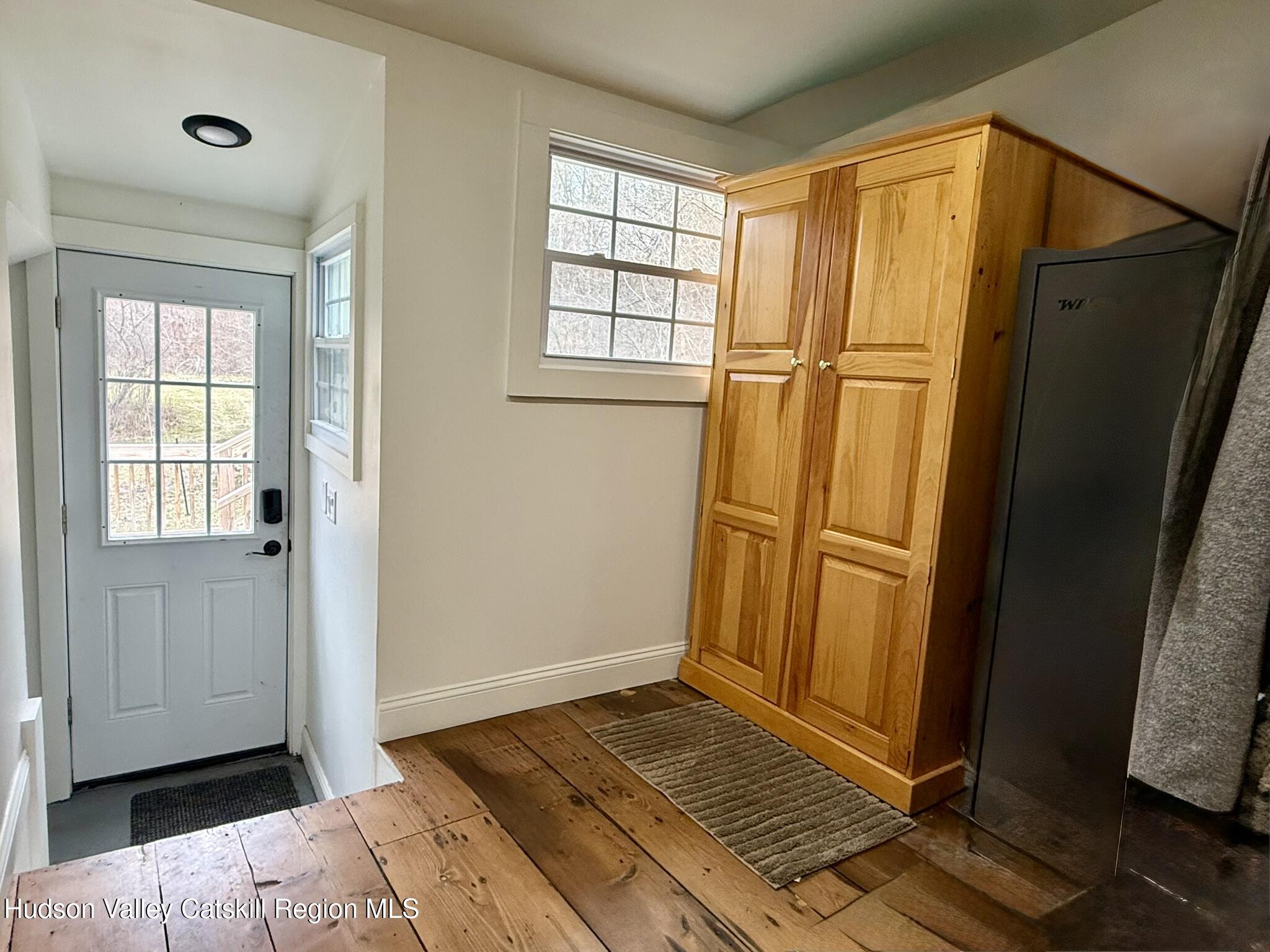 96 West Deans Mill Road New Baltimore, NY 12192 - Photo 23 of 60 IMG_5114