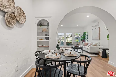 $625,000 | 509 North Hobart Boulevard, Los Angeles, CA 90004