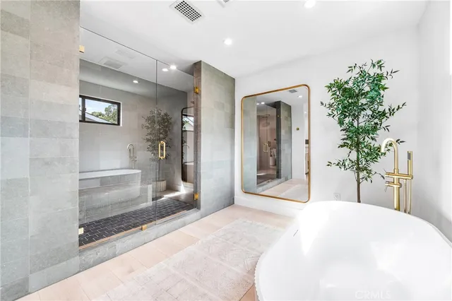 $2,895,000 | 1729 Bayou Way, Seal Beach, CA 90740