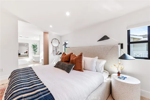 $2,895,000 | 1729 Bayou Way, Seal Beach, CA 90740