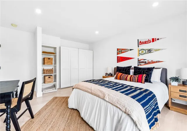 $2,895,000 | 1729 Bayou Way, Seal Beach, CA 90740