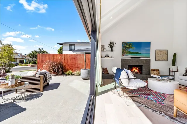 $2,895,000 | 1729 Bayou Way, Seal Beach, CA 90740