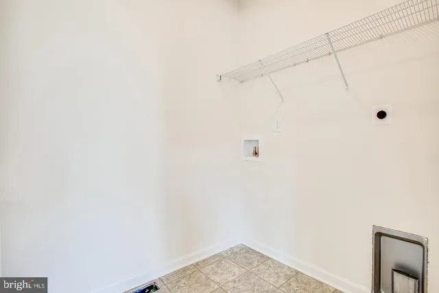 a view of small space with empty racks