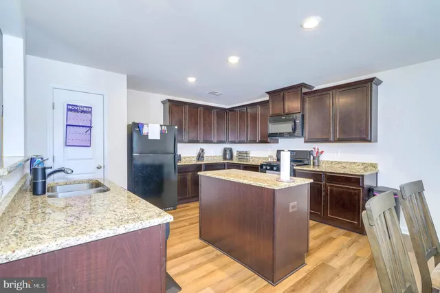 $359,900 | 43 Sargent Lane, Martinsburg, WV 25401