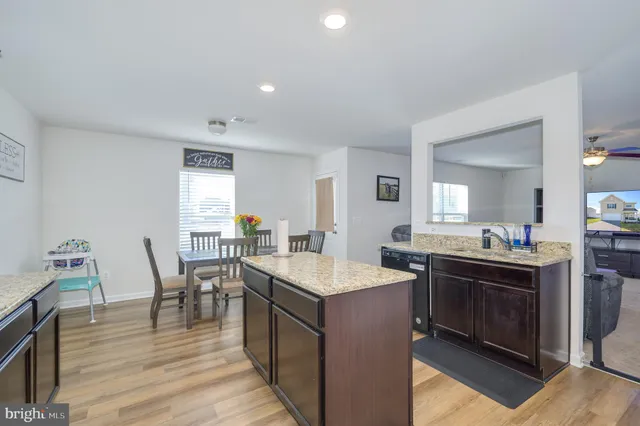 $359,900 | 43 Sargent Lane, Martinsburg, WV 25401