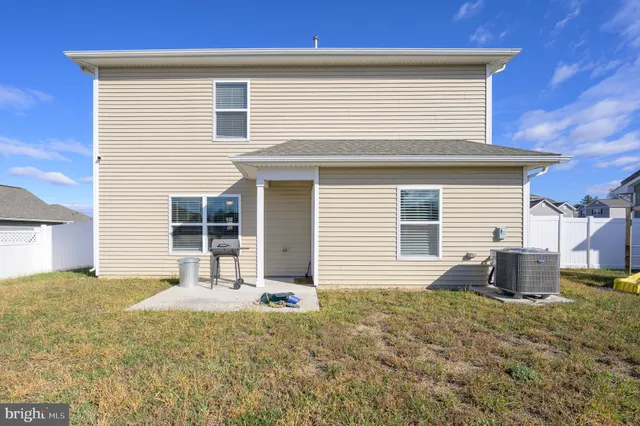 $359,900 | 43 Sargent Lane, Martinsburg, WV 25401