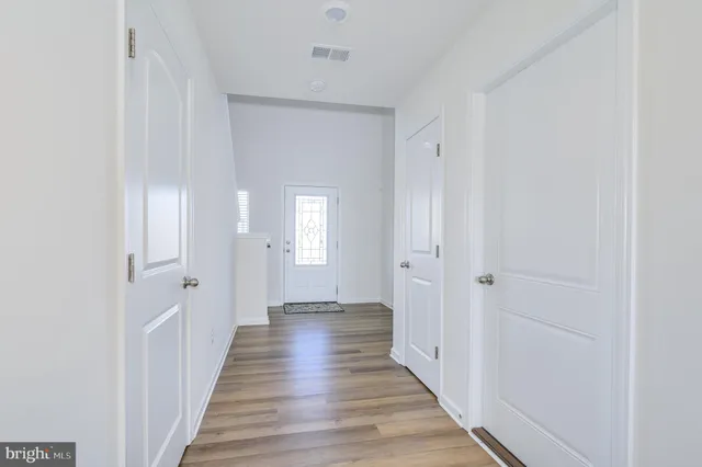 $359,900 | 43 Sargent Lane, Martinsburg, WV 25401