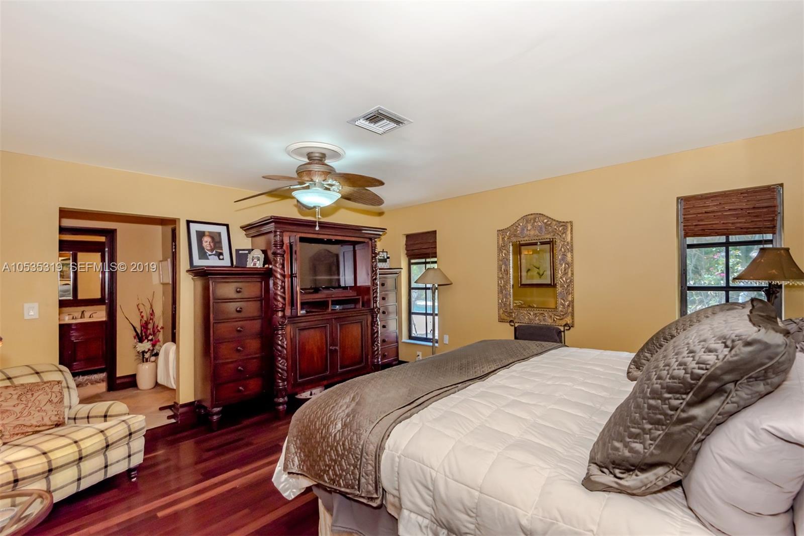 5648 Hancock Road Southwest Ranches, FL 33330 - Photo 12 of 24 Gallery Image 12