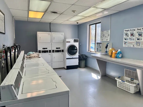 $142,500 | 1750 North Marywood Avenue, Unit 513, Aurora, IL 60505