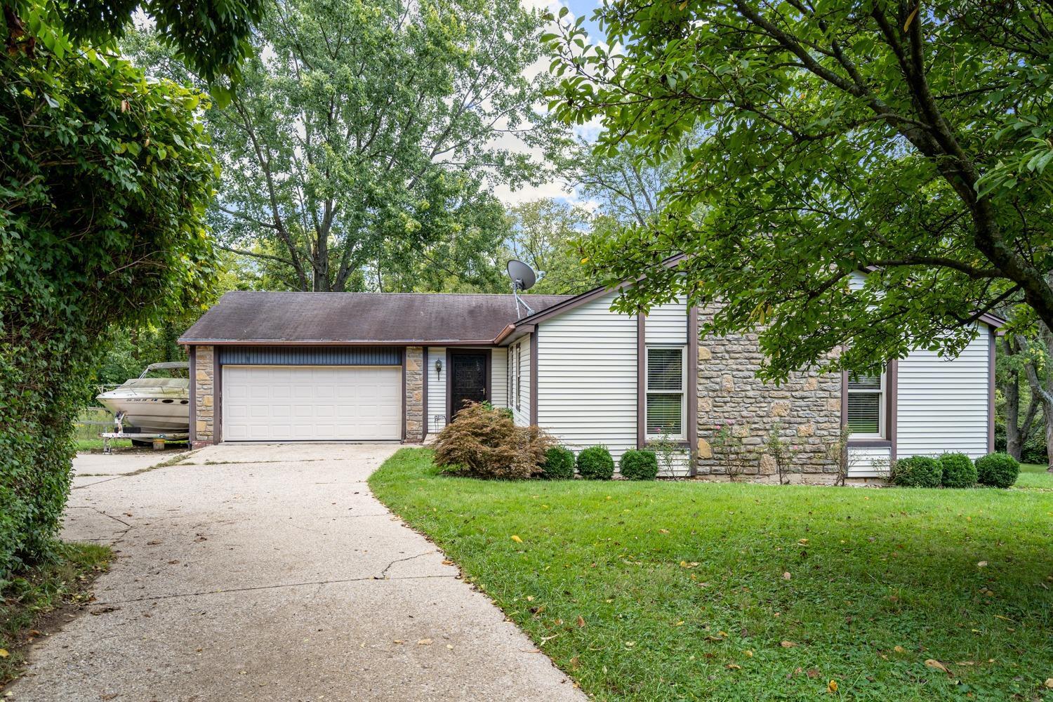 7117 Dunn Road Cincinnati, OH 45230 - Photo 1 of 44