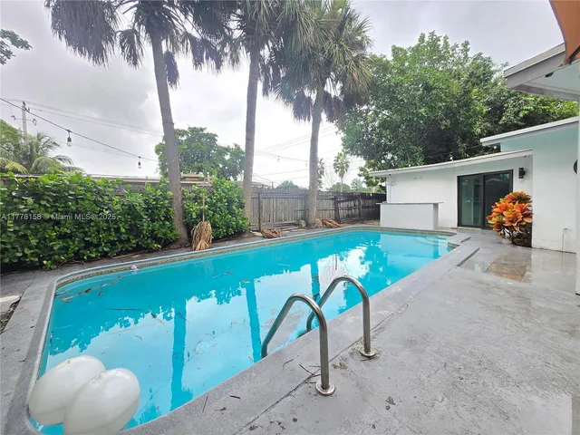 $585,000 | 5101 Southwest 6th Court, Margate, FL 33068