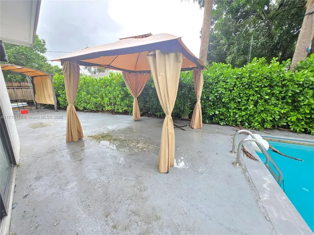 $585,000 | 5101 Southwest 6th Court, Margate, FL 33068