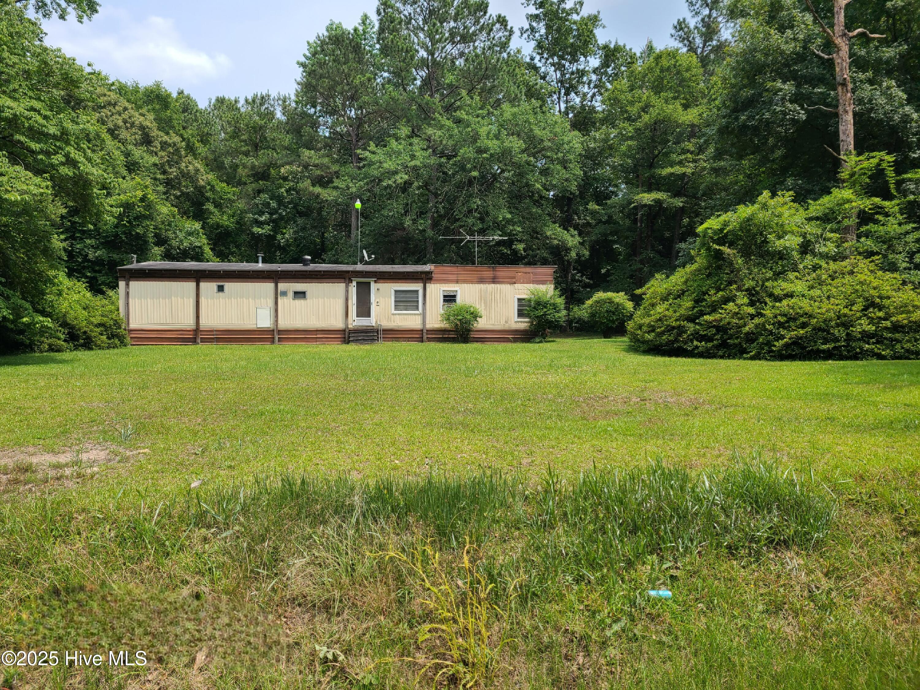 972 Cecil-Odie Road Clinton, NC 28328 - Photo 5 of 5 20250604_142157