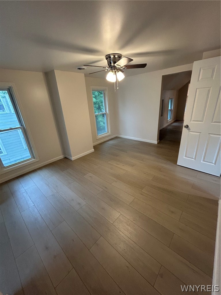 286 Normal Avenue, Unit UPPR Buffalo, NY 14213 - Photo 5 of 17 Gallery Image 5