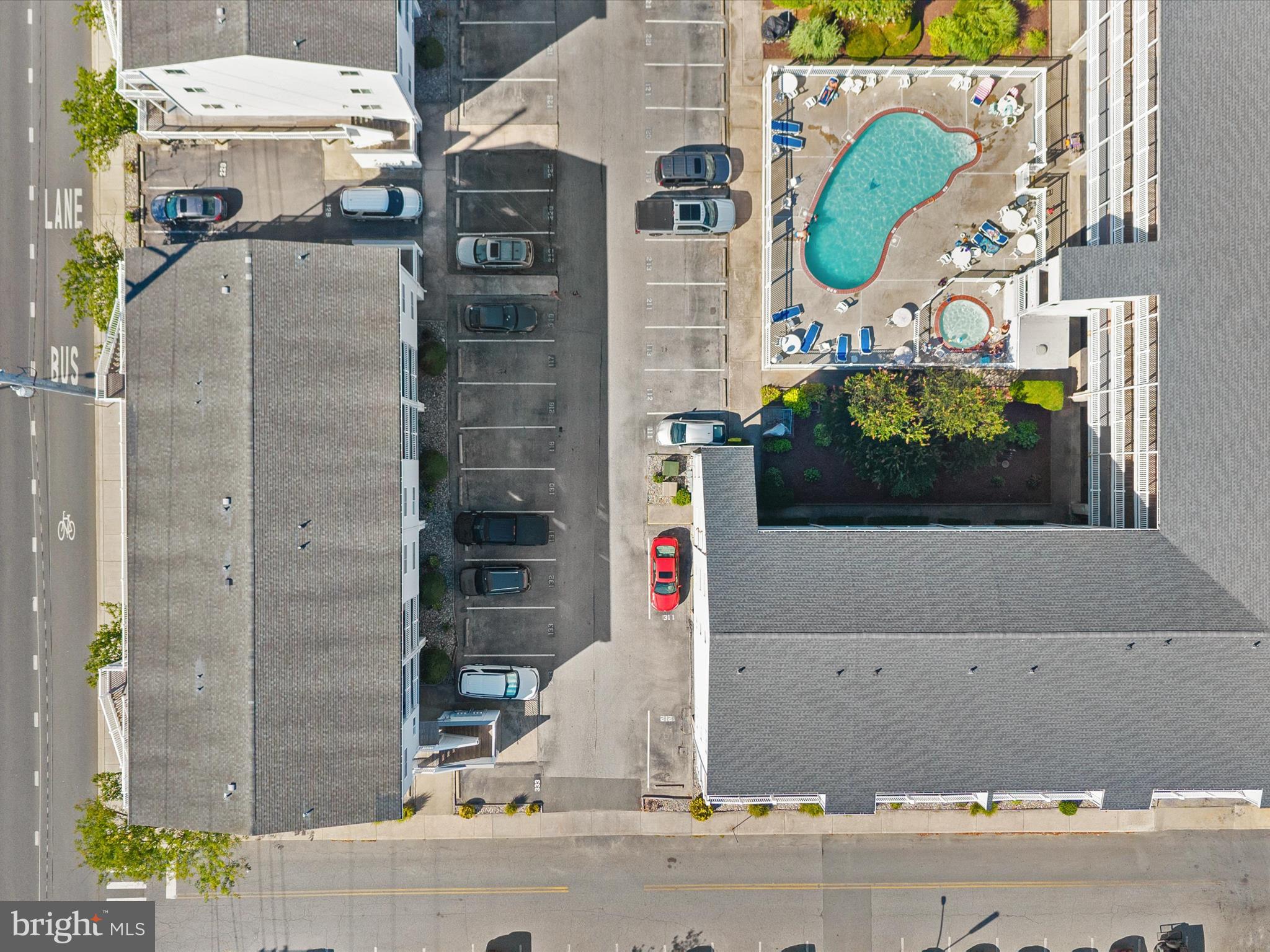 5500 Coastal Highway, Unit B23003 Ocean City, MD 21842 - Photo 22 of 26 a picture of street view