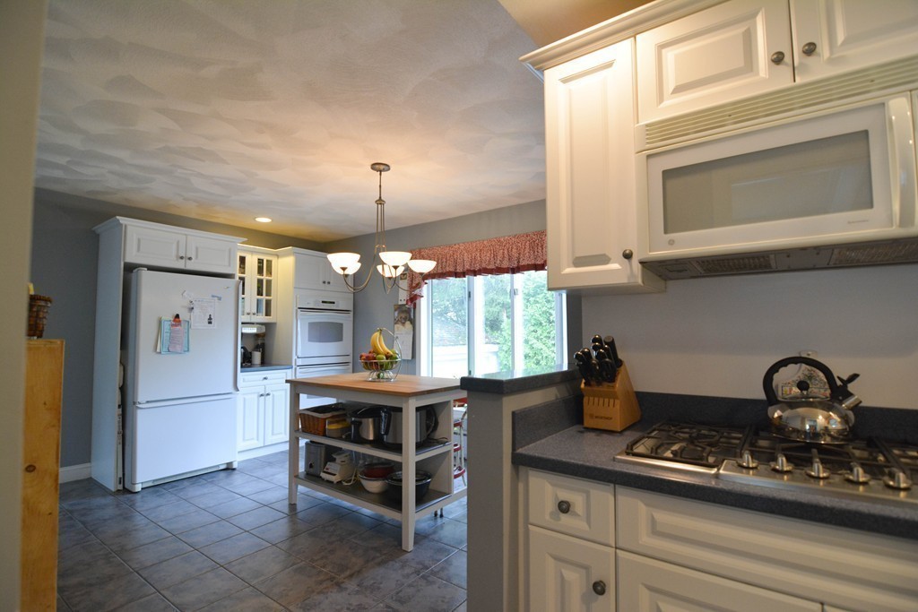 34 Hatch Road Medford, MA 02155 - Photo 11 of 28 Gallery Image 11
