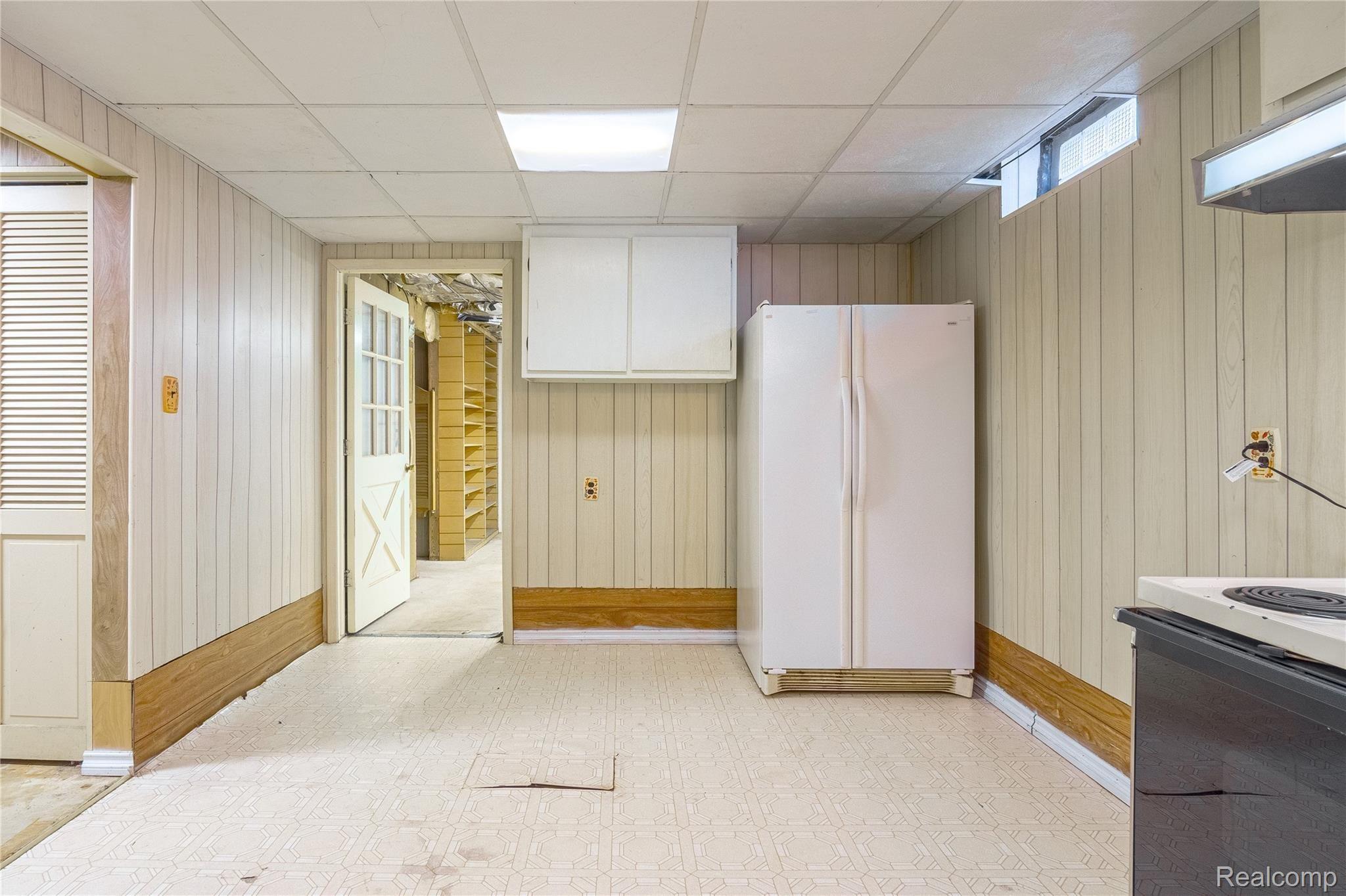 2730 Nadeau Road Monroe, MI 48162 - Photo 47 of 49 Basement Kithen