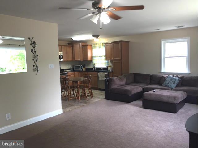 112 Roselawn Road Annapolis, MD 21403 - Photo 8 of 29 Family Room