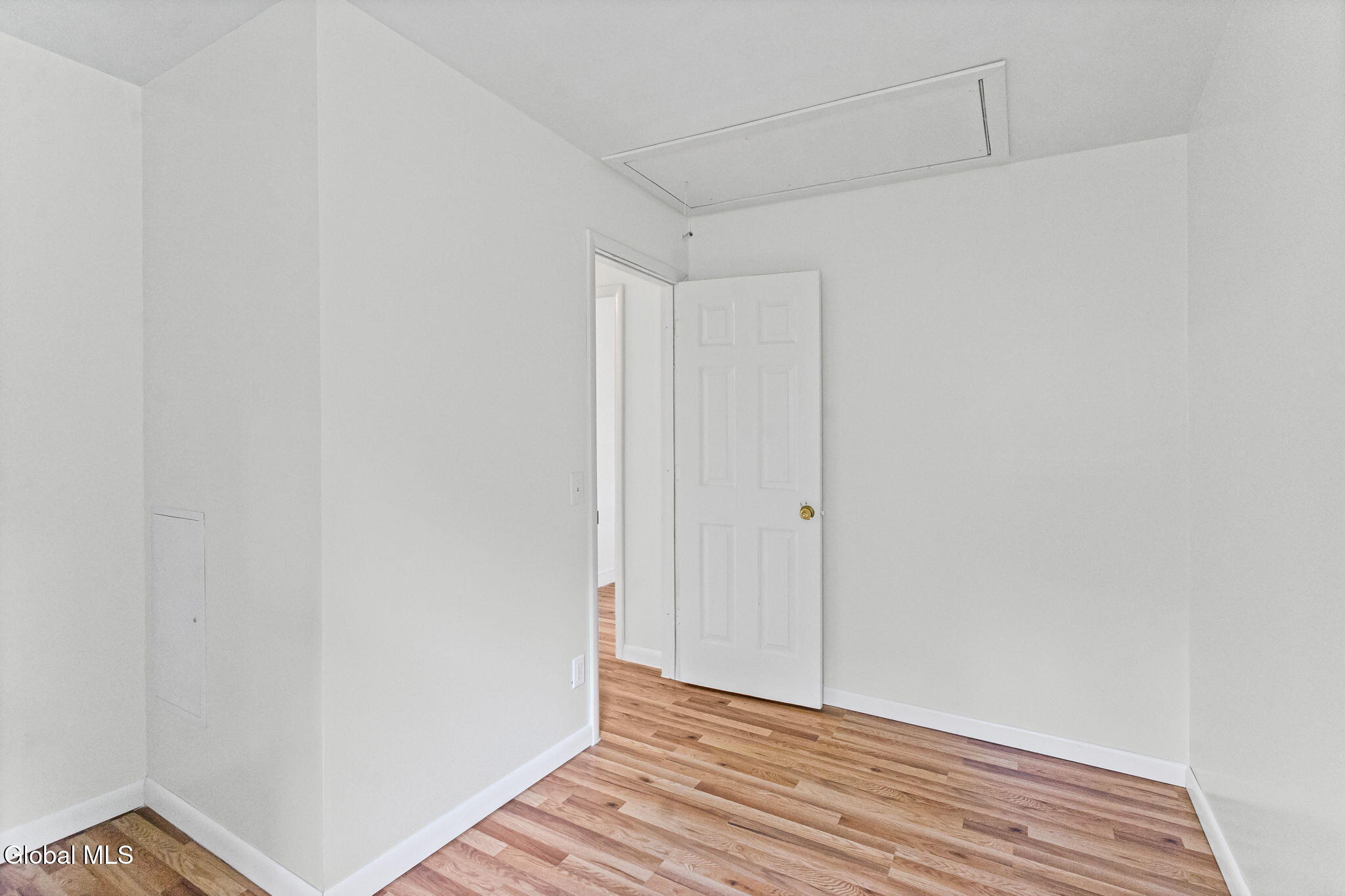 1 Van Dyke Road Bethlehem, NY 12054 - Photo 14 of 39 10-web-or-mls-1-van-dyke-rd