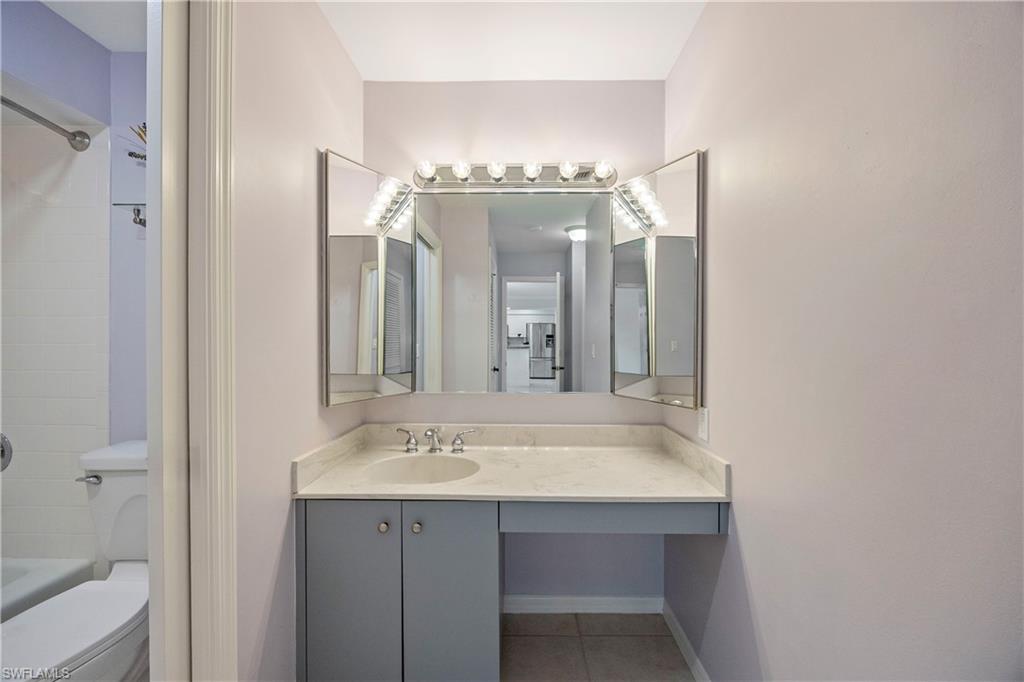 1608 Spoonbill Lane, Unit B Naples, FL 34105 - Photo 10 of 34