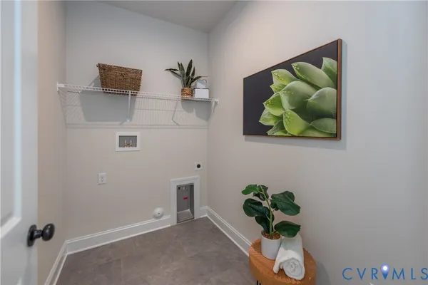 a view of hallway with painting on the wall