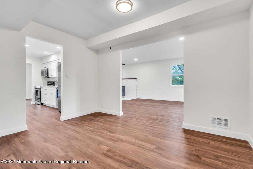 142 Revolutionary Road Little Egg Harbor, NJ 08087 - Photo 18 of 39 Den