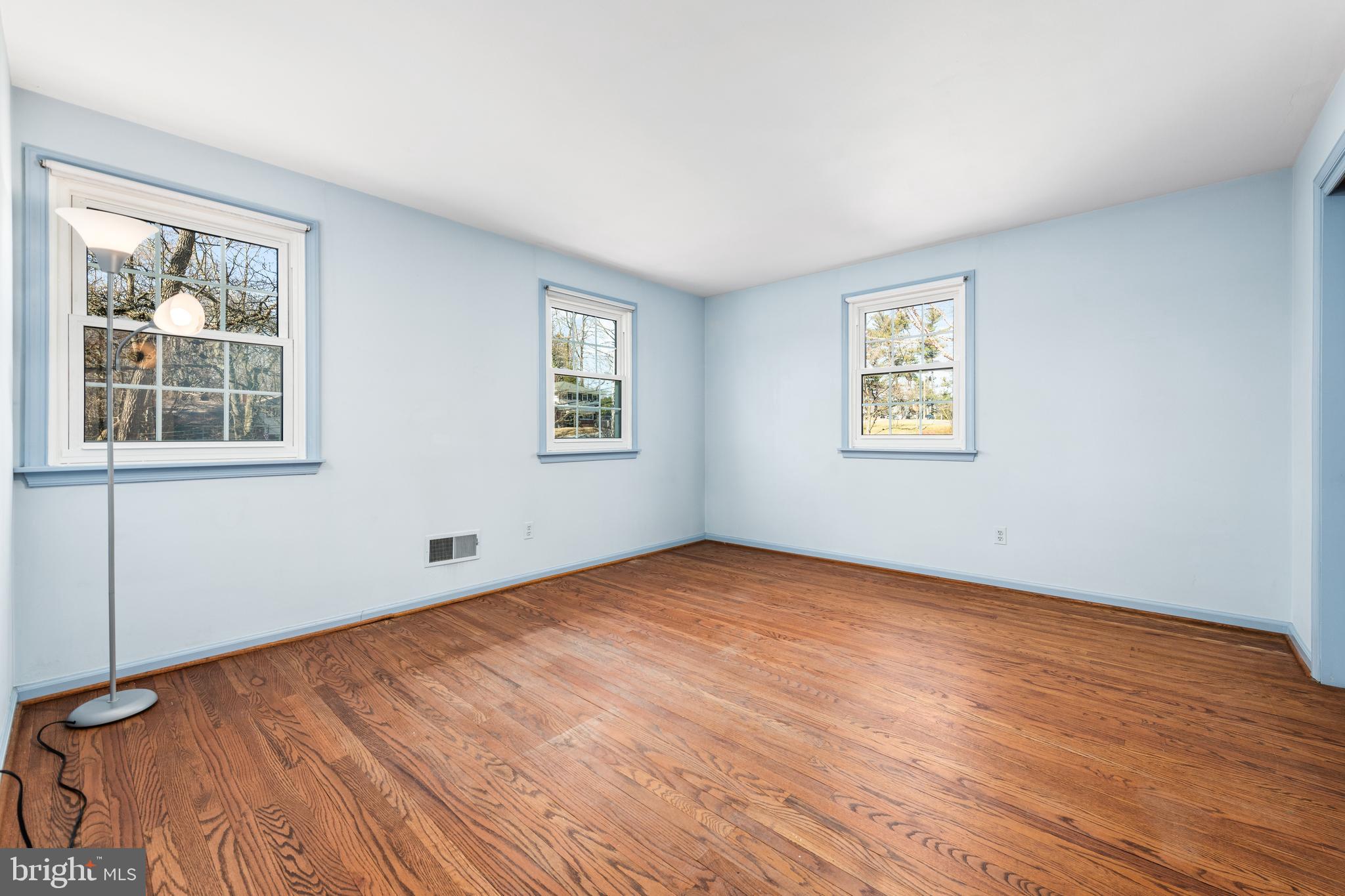 833 Malin Road Newtown Square, PA 19073 - Photo 18 of 25 Fourth Bedroom
