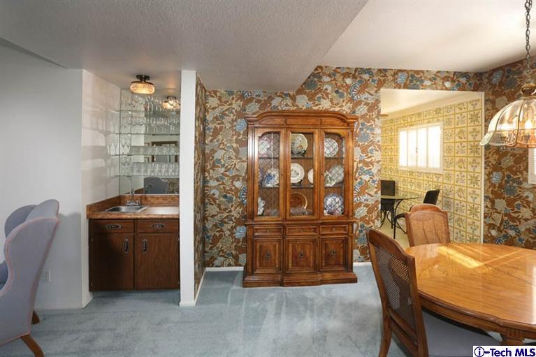 1200 Valley View Road, Unit 305 Glendale, CA 91202 - Photo 4 of 22 Additional Photo