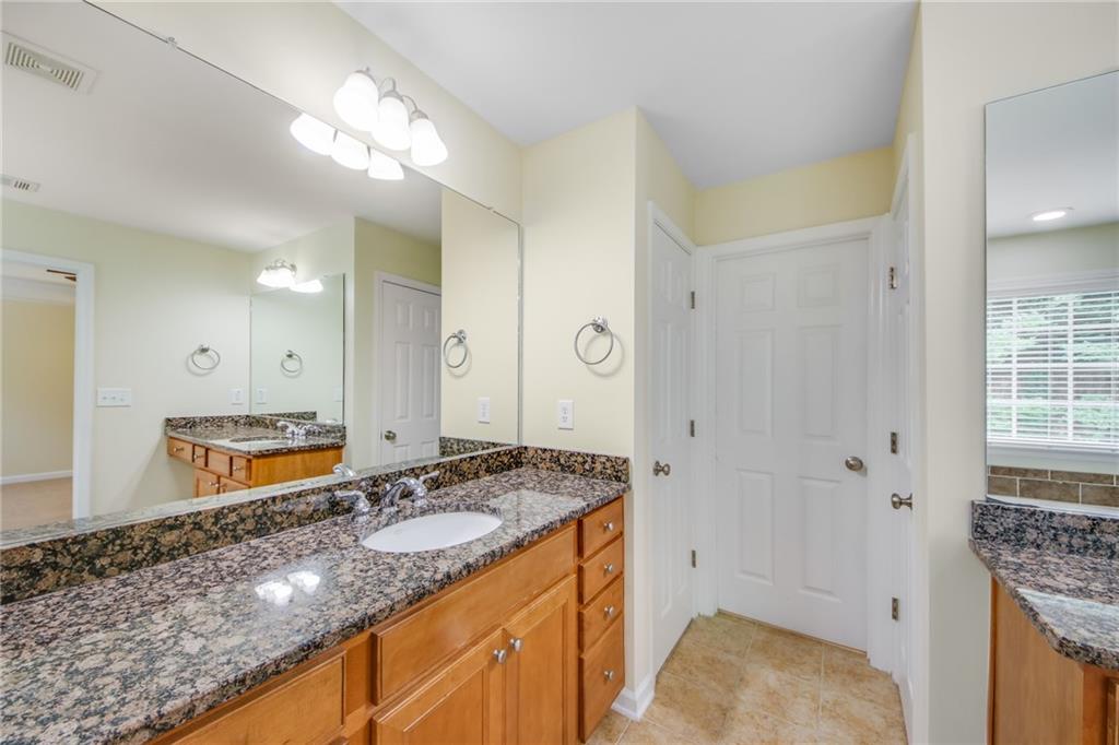 2776 Loftview Square Atlanta, GA 30339 - Photo 24 of 34