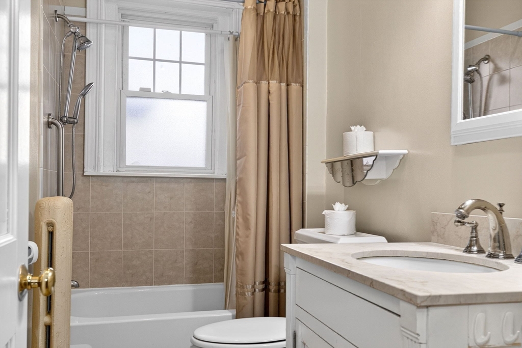 164 Strathmore Road, Unit 4 Boston, MA 02135 - Photo 13 of 31 Gallery Image 13