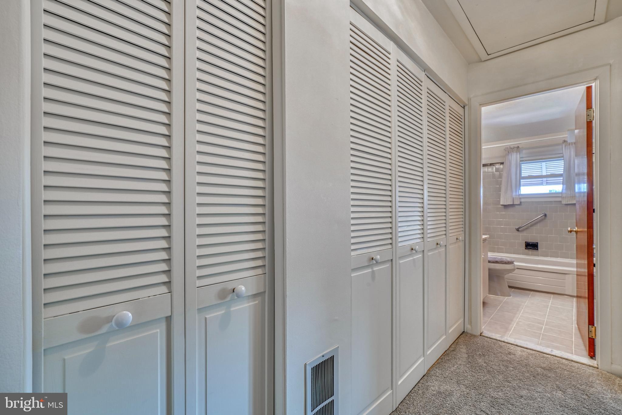 8502 Kings Ridge Road Parkville, MD 21234 - Photo 11 of 26 Hall with extra closets