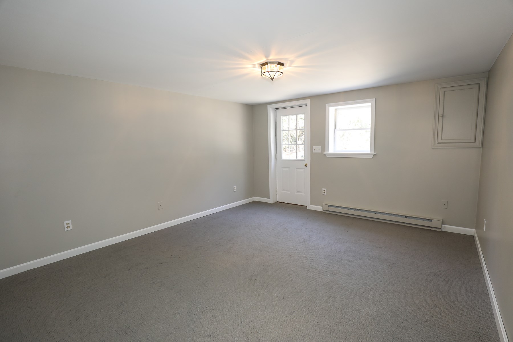 87 Blacksnake Road Seabrook, NH 03874 - Photo 27 of 36 Gallery Image 27