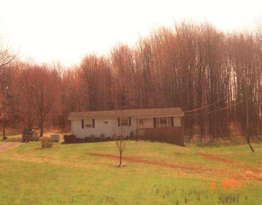 2736 Oneida Val Road North Washington, PA 16048 - Photo 1 of 1 Gallery Image 1