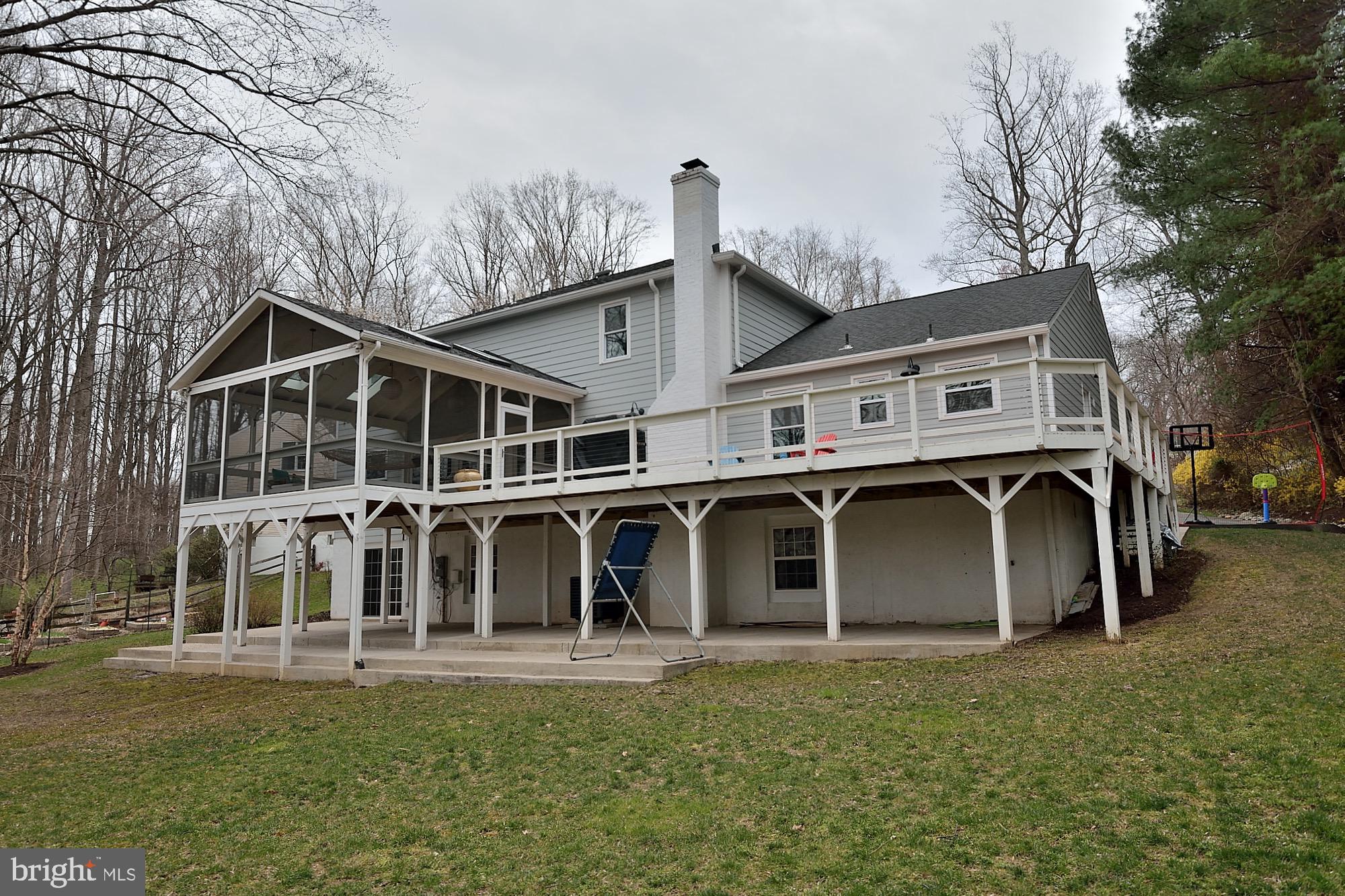 2000 Adams Hill Road Vienna, VA 22182 - Photo 45 of 45 Back of the House