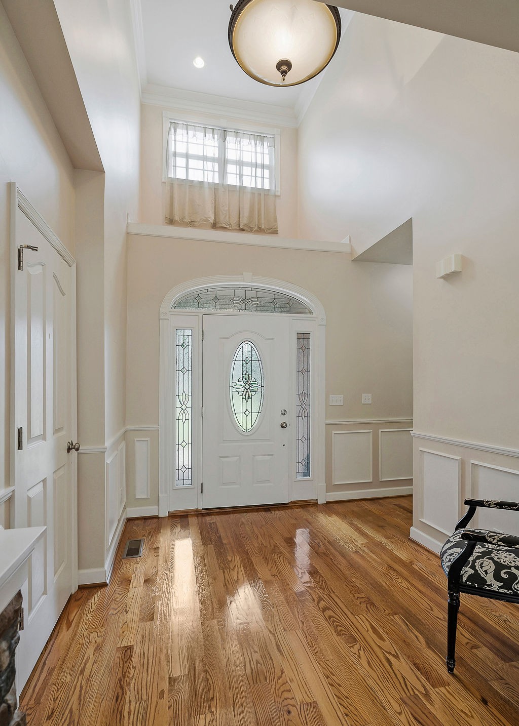 164 Simons Boulevard Morrison, TN 37357 - Photo 6 of 16 an empty room with wooden floor and windows