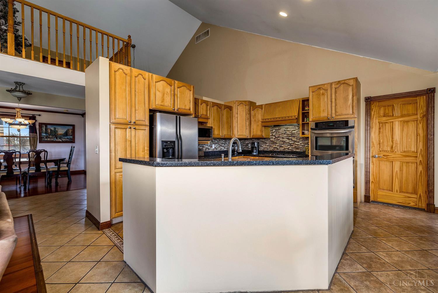 4207 Stillwell Beckett Road Hamilton, OH 45013 - Photo 15 of 58