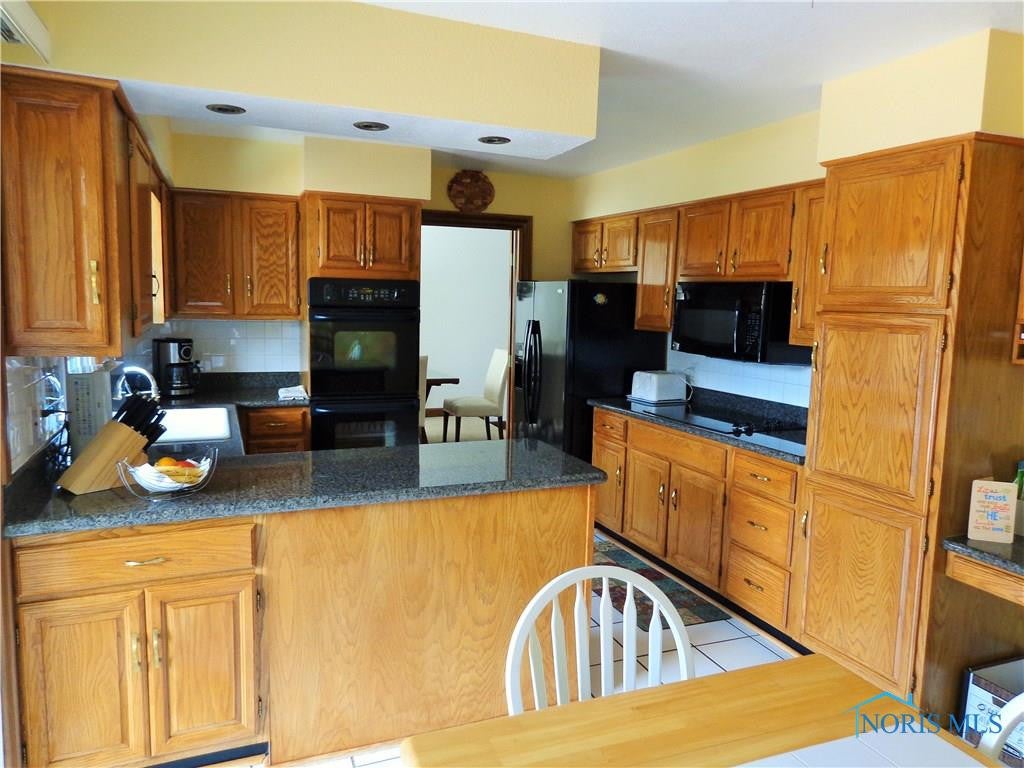 7035 Sandy Springs Road Maumee, OH 43537 - Photo 7 of 23 Gallery Image 7