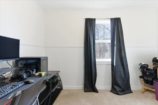 $277,000 | 394 Highland Avenue, Gardiner, ME 04345