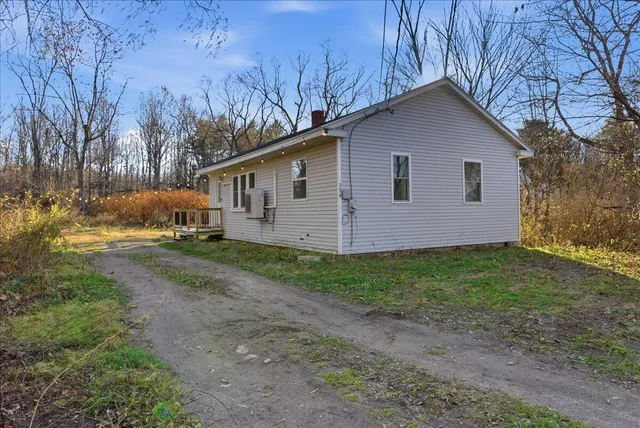 $277,000 | 394 Highland Avenue, Gardiner, ME 04345