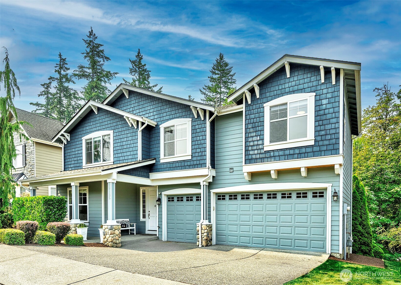 17135 164th Way Southeast Renton, WA 98058 - Photo 2 of 34 Gallery Image 2