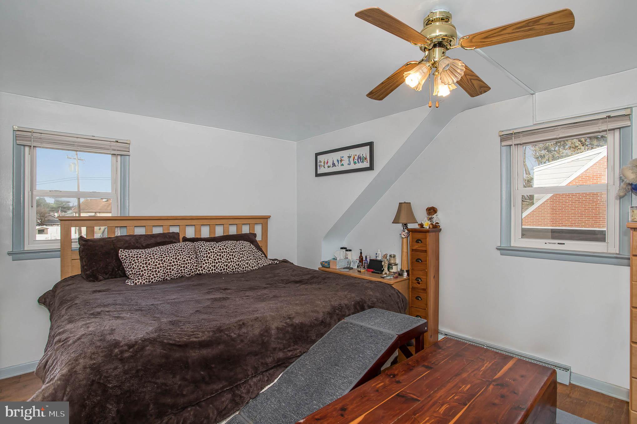 737 Gunnison Road York, PA 17404 - Photo 11 of 23