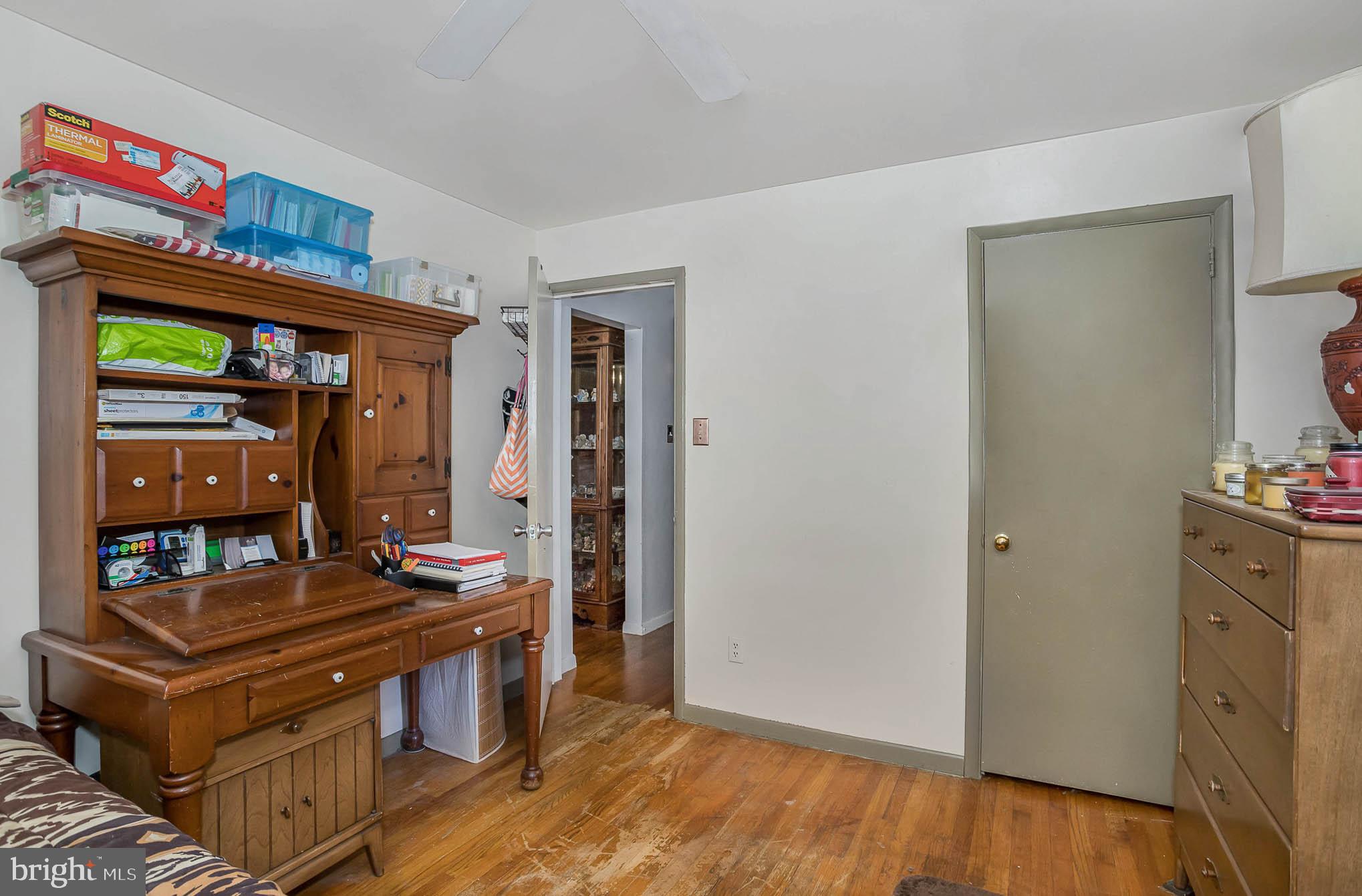 737 Gunnison Road York, PA 17404 - Photo 14 of 23