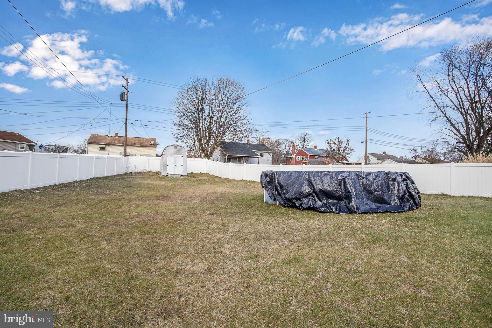 737 Gunnison Road York, PA 17404 - Photo 21 of 23