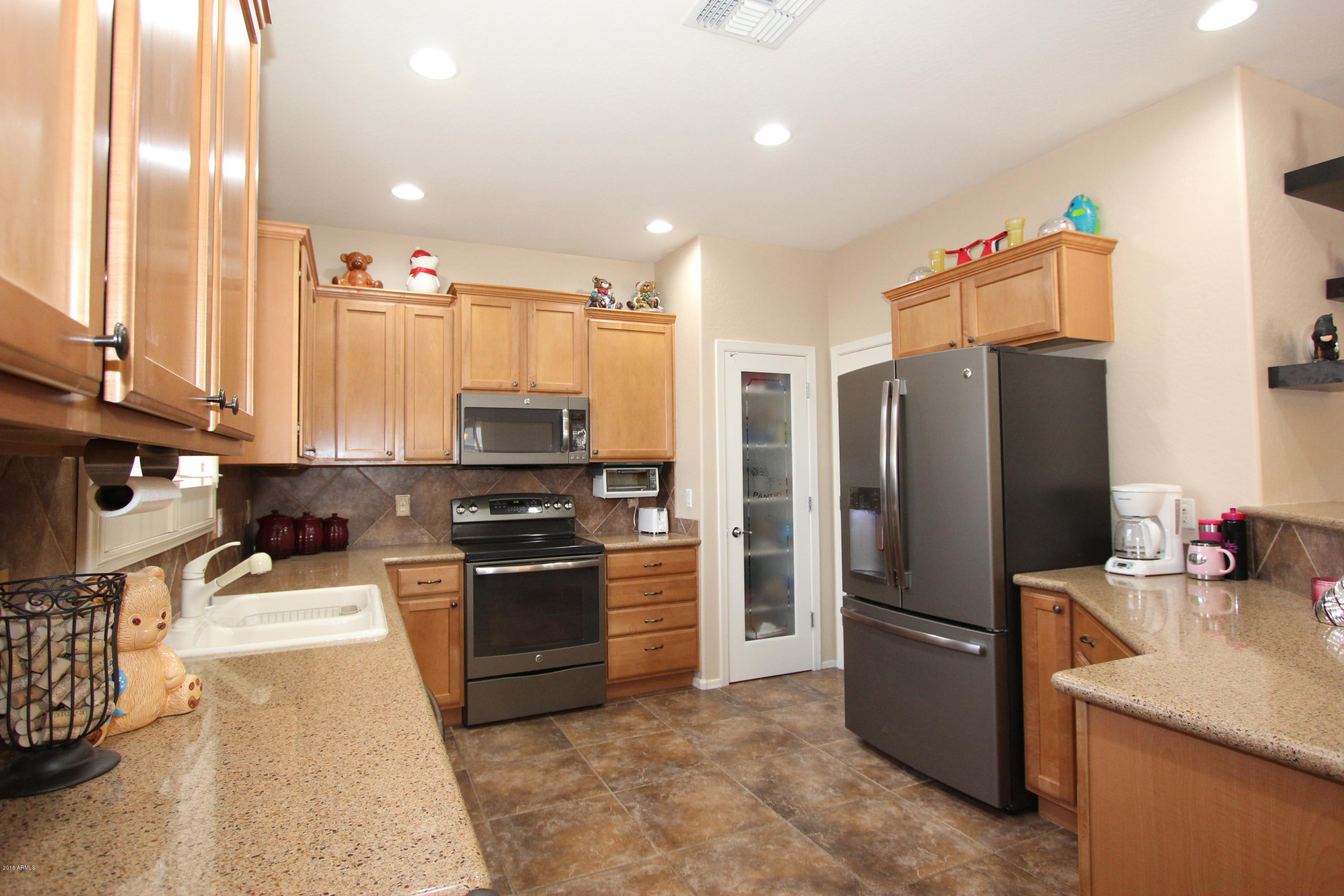 6225 West Bajada Road Phoenix, AZ 85083 - Photo 7 of 20 2016-05-14 13.08.23