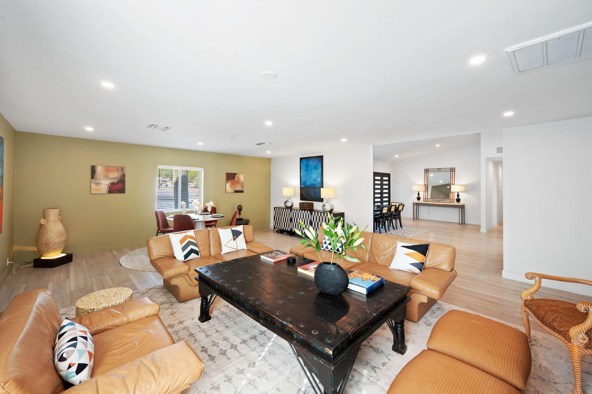 2380 North Leonard Road Palm Springs, CA 92262 - Photo 17 of 54 a living room with furniture