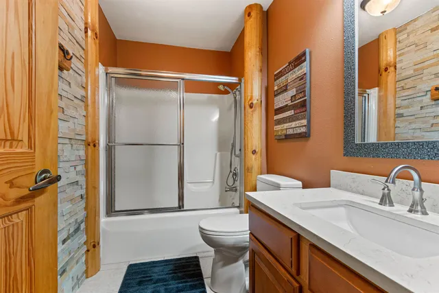 $1,700,000 | W4895 Big Bay Road, Necedah, WI 54646