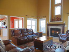 205 Riene Road Swannanoa, NC 28778 - Photo 5 of 24 Gallery Image 5
